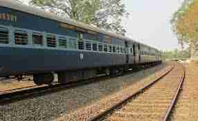 Ek-train-me-rs-seato-ki-sankhya-kitni-hoti-h-matlab (1)